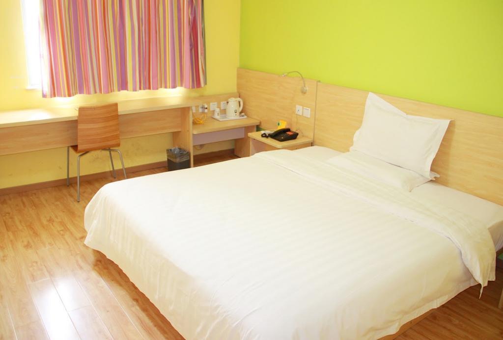 7Days Inn Dalian Gangwan Square Station Port 部屋 写真