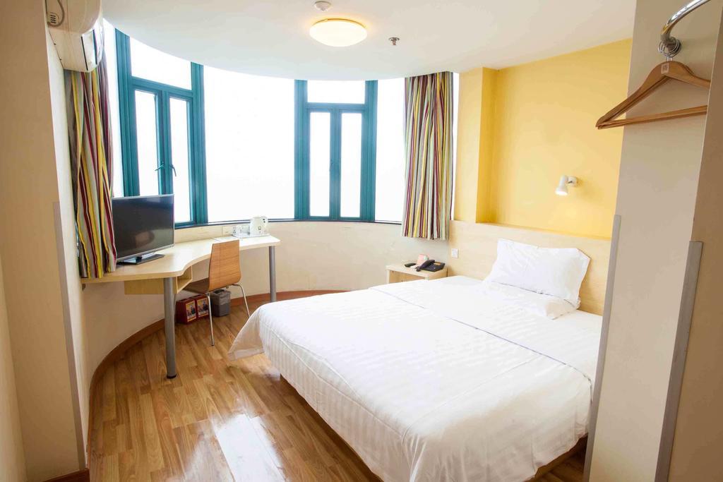 7Days Inn Dalian Gangwan Square Station Port 部屋 写真