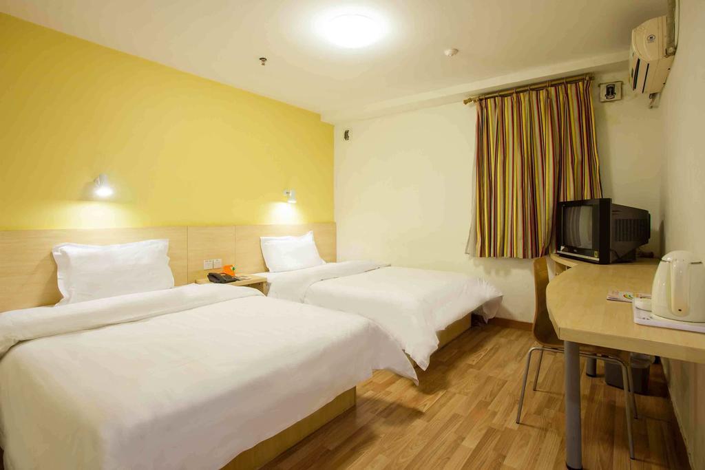 7Days Inn Dalian Gangwan Square Station Port 部屋 写真